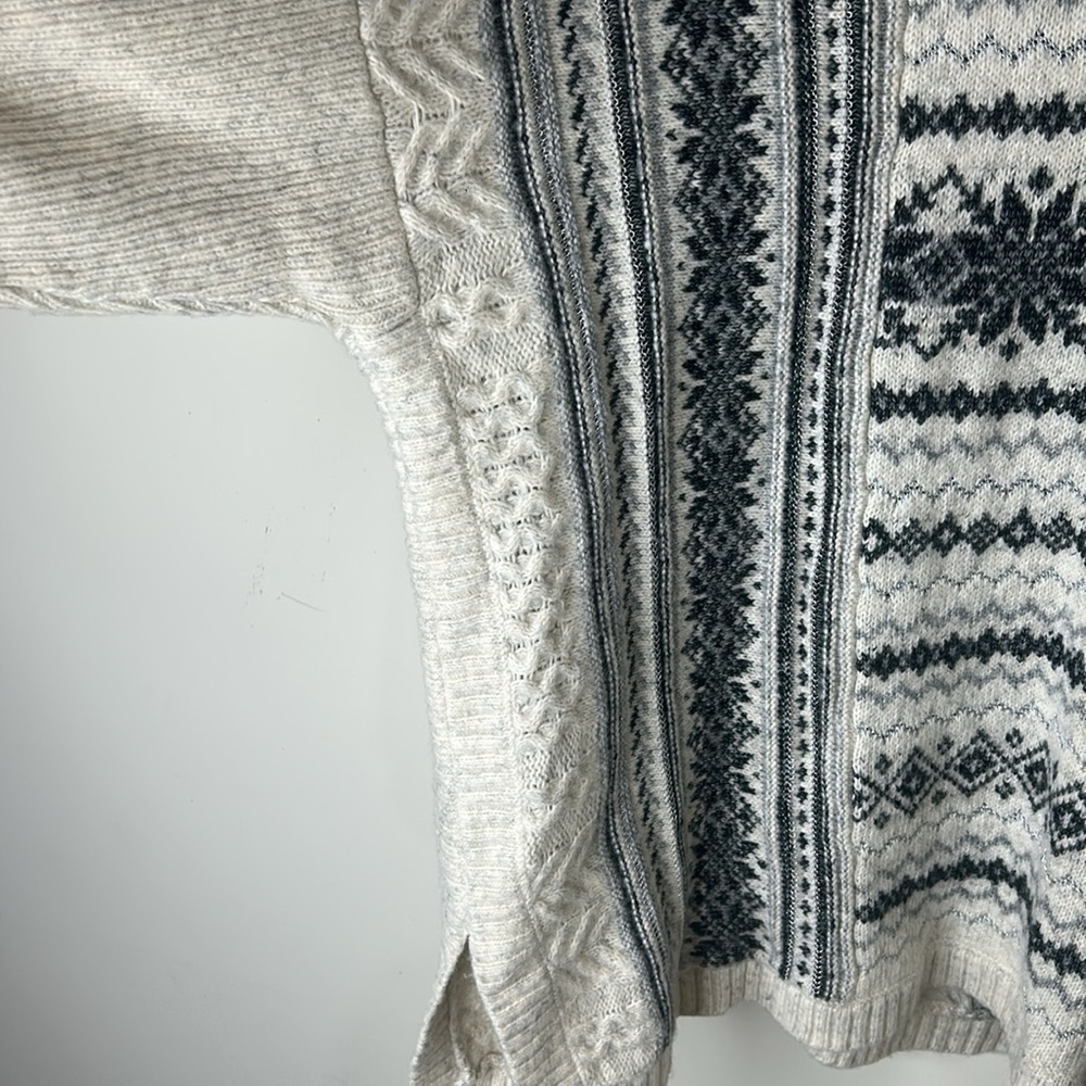 CABI Chalet Pullover Sweater 4410 Holiday Festive Size Medium - Picture 15 of 16